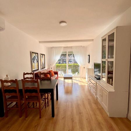 Апартаменты Vista Puerto 180 Рокетас-де-Мар Экстерьер фото