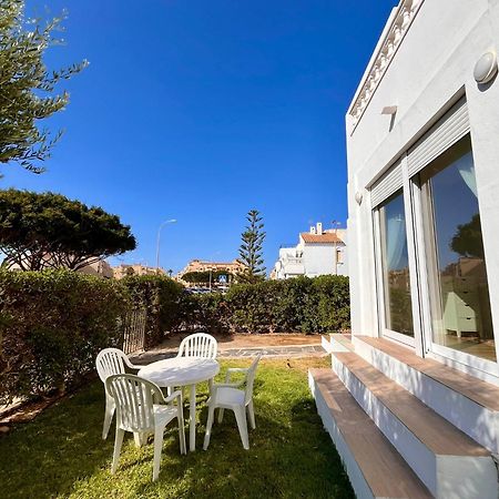 Апартаменты Vista Puerto 180 Рокетас-де-Мар Экстерьер фото