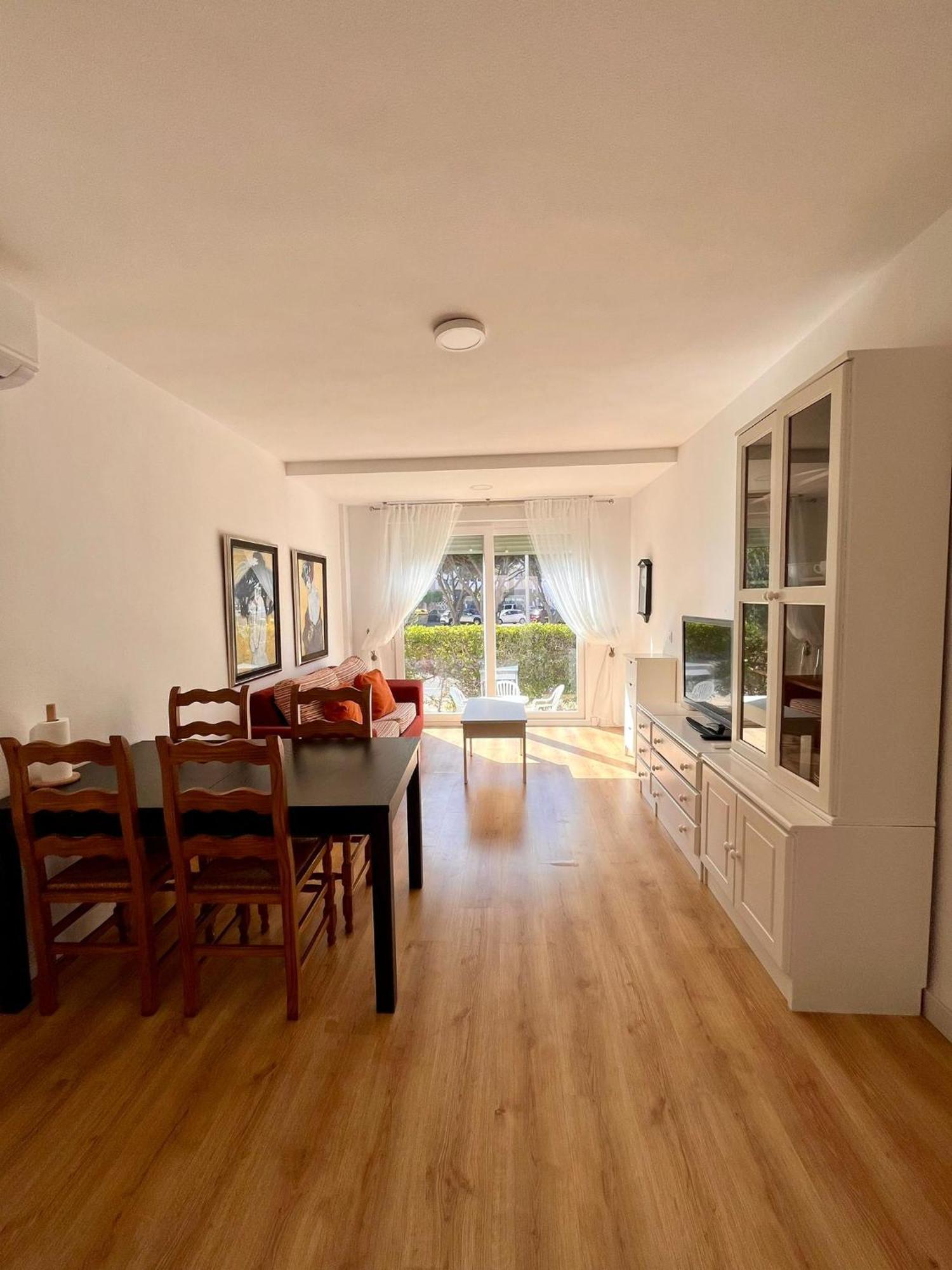 Апартаменты Vista Puerto 180 Рокетас-де-Мар Экстерьер фото